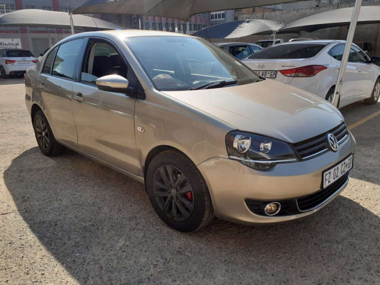 polo vivo 1.4 sedan