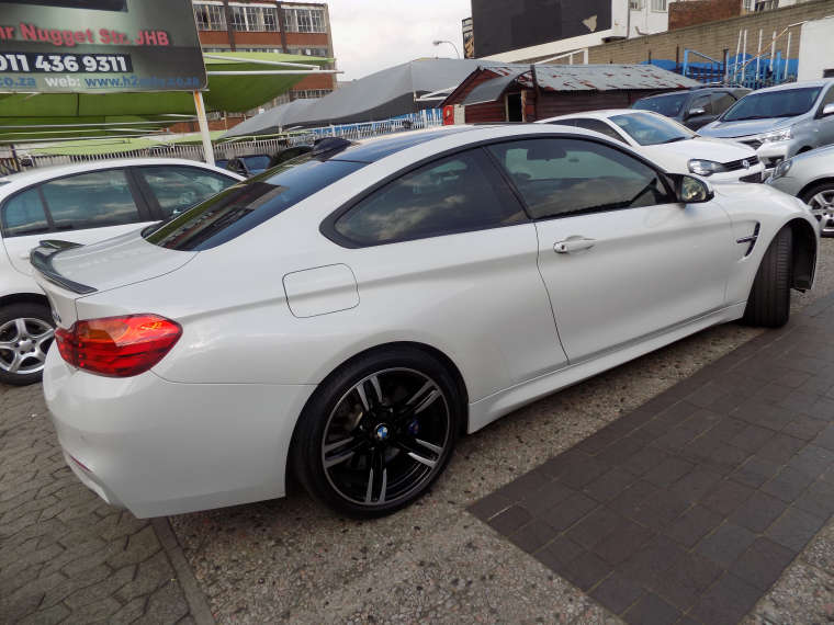 Automatic BMW M4 2015 for sale