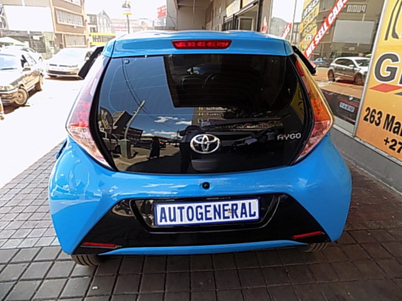 Manual Toyota Aygo 2016 for sale