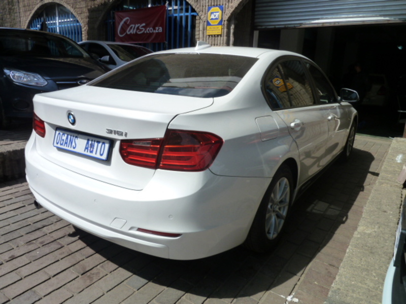 Automatic BMW 3 SERIES 2013 for sale