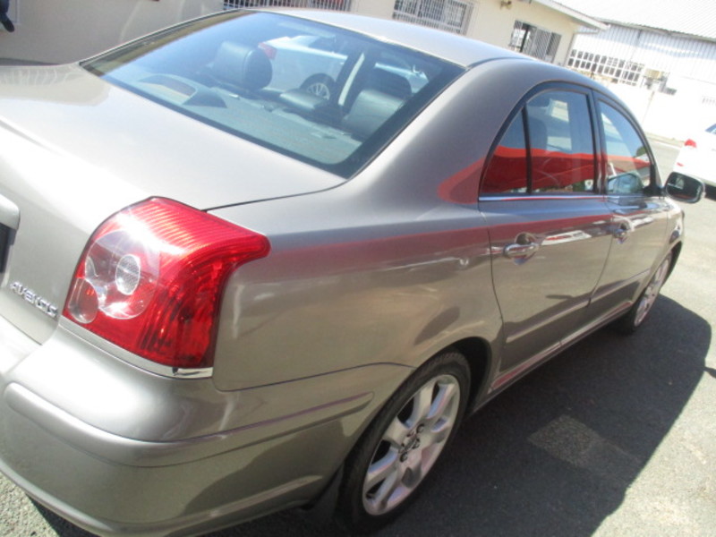 Manual Toyota Avensis 2007 for sale
